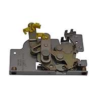 Rotary Latch controller with plate, left hand. Zinc plated. Kit includes cable clip and cotter pin.